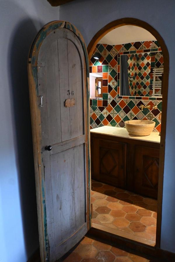 Maison Porte Heureuse Roussillon en Isere Dış mekan fotoğraf