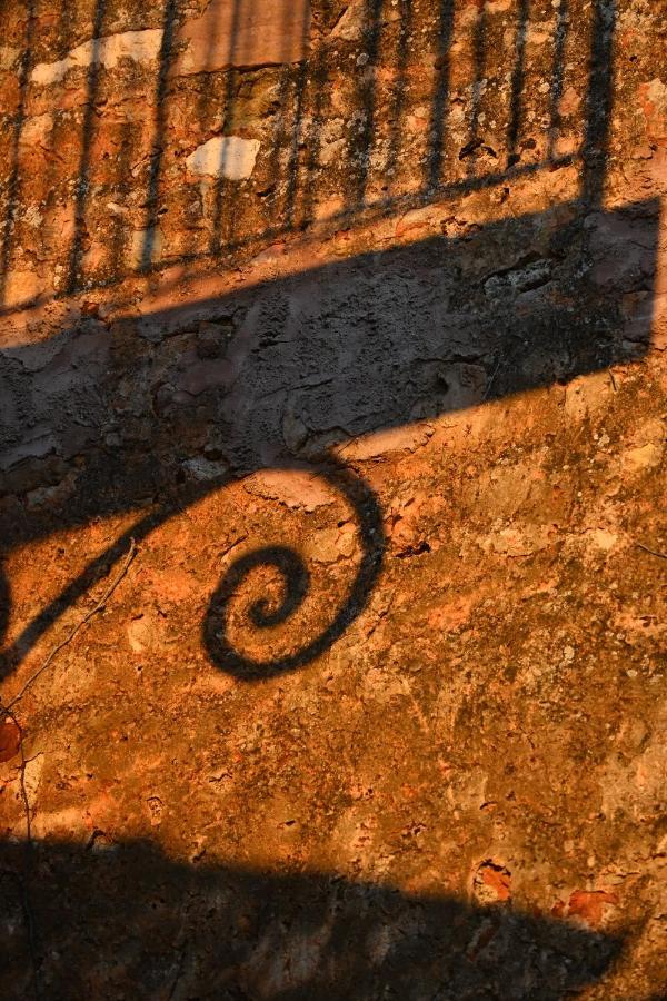 Maison Porte Heureuse Roussillon en Isere Dış mekan fotoğraf